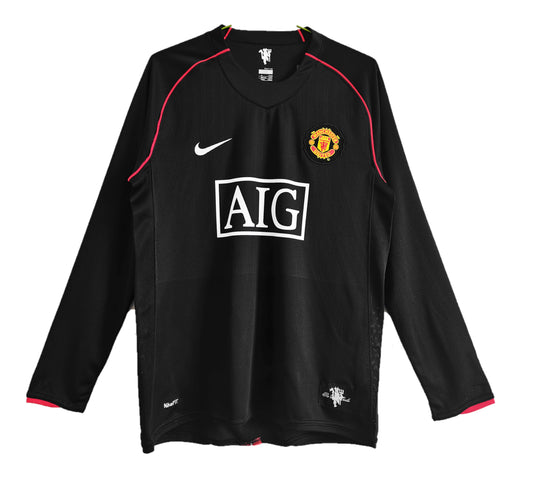 Camiseta Manchester united Retro 2007/2008 - manga larga vista sobre fondo blanco