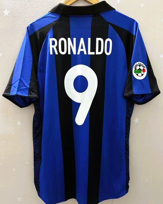 Camiseta Retro RONALDO 2001-02 Inter de Milan