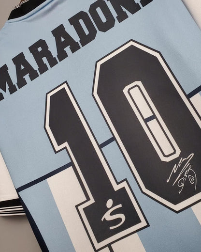 Camiseta Retro MARADONA DIEGO ARMANDO 2001-02 Argentina