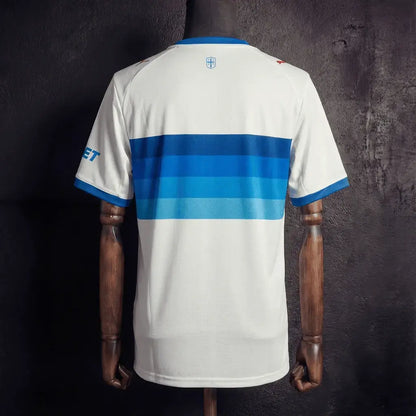 Camiseta Universidad Católica Local 2026-27 Versión Aficionado | Encargo - comprar en línea