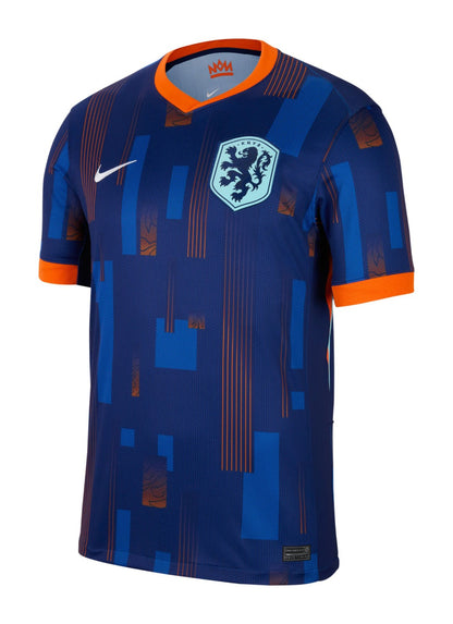 Camiseta Holanda alternativa - Eurocopa 2024 vista sobre fondo blanco