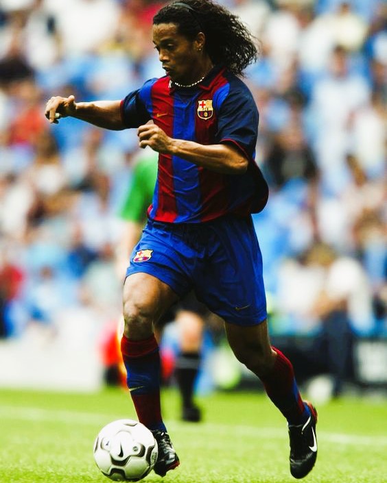 Camiseta Retro RONALDINHO 2003-04 Barcelona