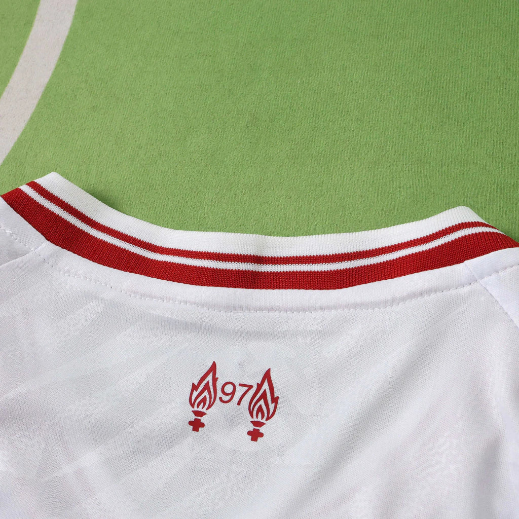 Camiseta Liverpool F.C. 2627 Visitante Versión Fanático Mujer | Encargo - tienda en línea
