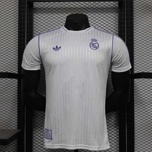 Camiseta Real Madrid Edición Especial Versión Jugador 25/26