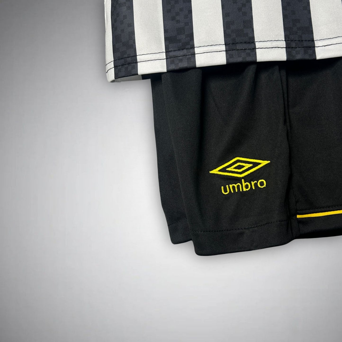 Kit Santos FC Visitante Niños 2025/26