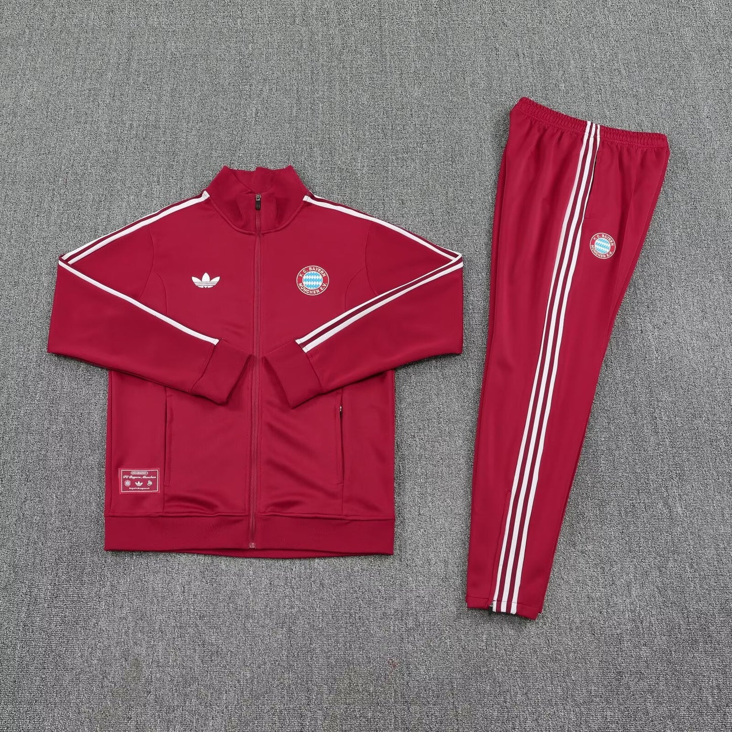 Conjunto Deportivo Bayern Munich 2025/2026