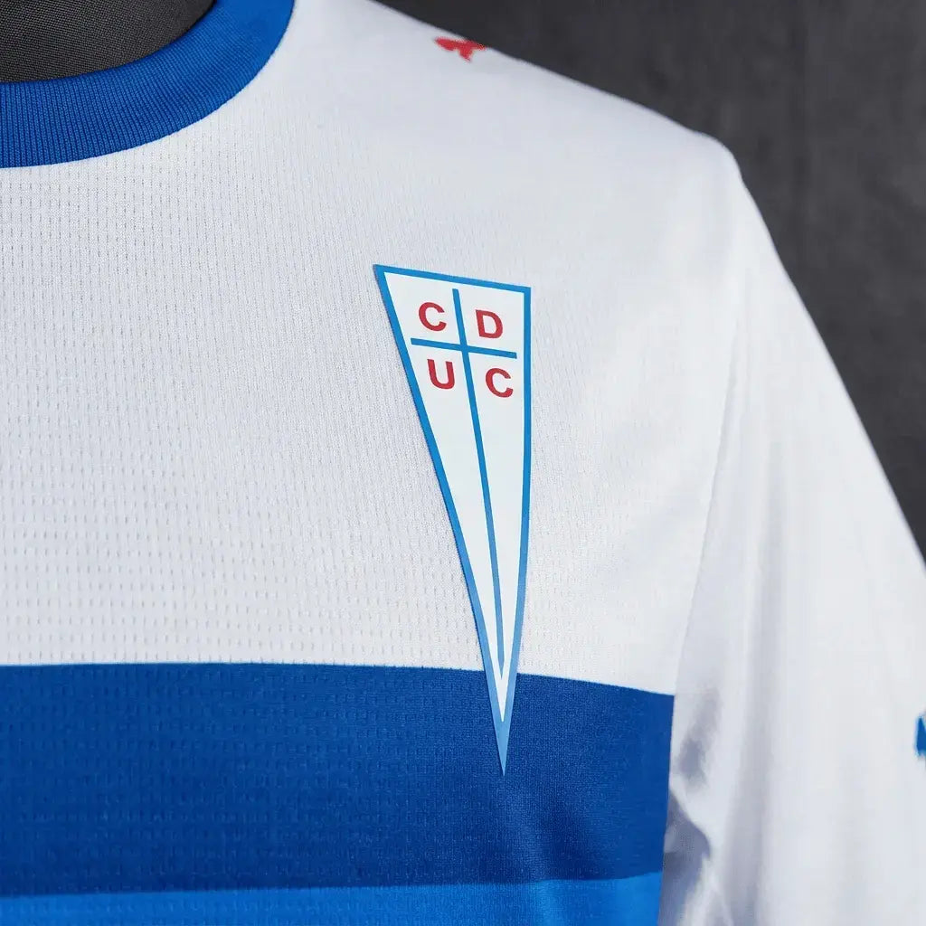 Camiseta Universidad Católica Local 2026-27 Versión Aficionado | Encargo - Tienda Todo Deporte | Camisetas de Fútbol y Retro