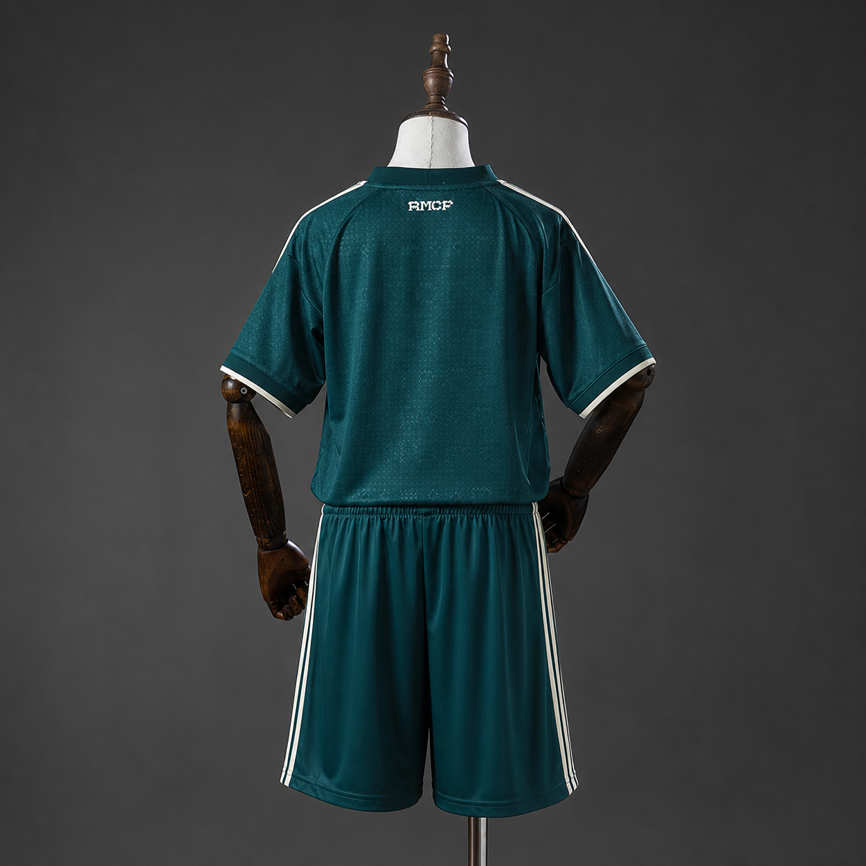 Camiseta Real Madrid 2026/27 – Segunda Equipación Versión Niño