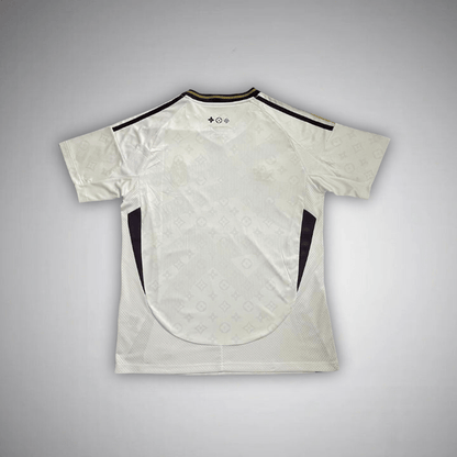 Camiseta Real Madrid x Louis Vuitton Ed. Especial Kit
