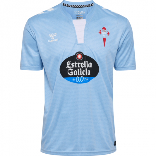 Camiseta Celta de Vigo local 2024/2025 vista sobre fondo blanco