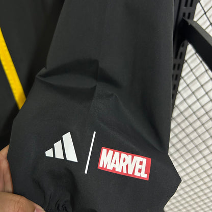 Campera Real Madrid Marvel Negra