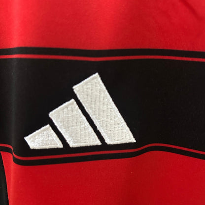Kit Flamengo Local Niños 2025/26