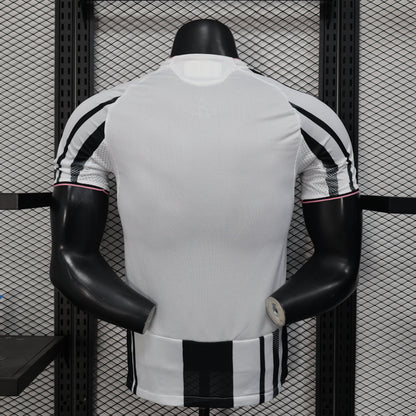 Camiseta Local Juventus Versión Jugador 25/26