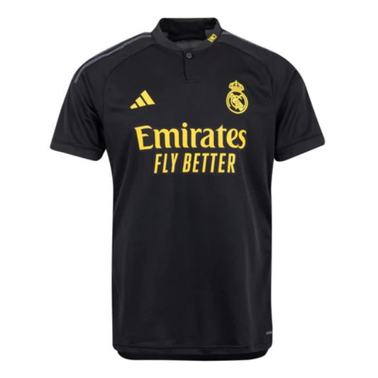 Camiseta Real Madrid tercera 2023/2024 vista sobre fondo blanco