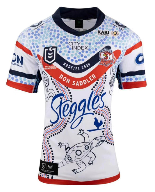 Camiseta Rugby Sydney Roosters - Ed. Indigenous 2024 vista sobre fondo blanco