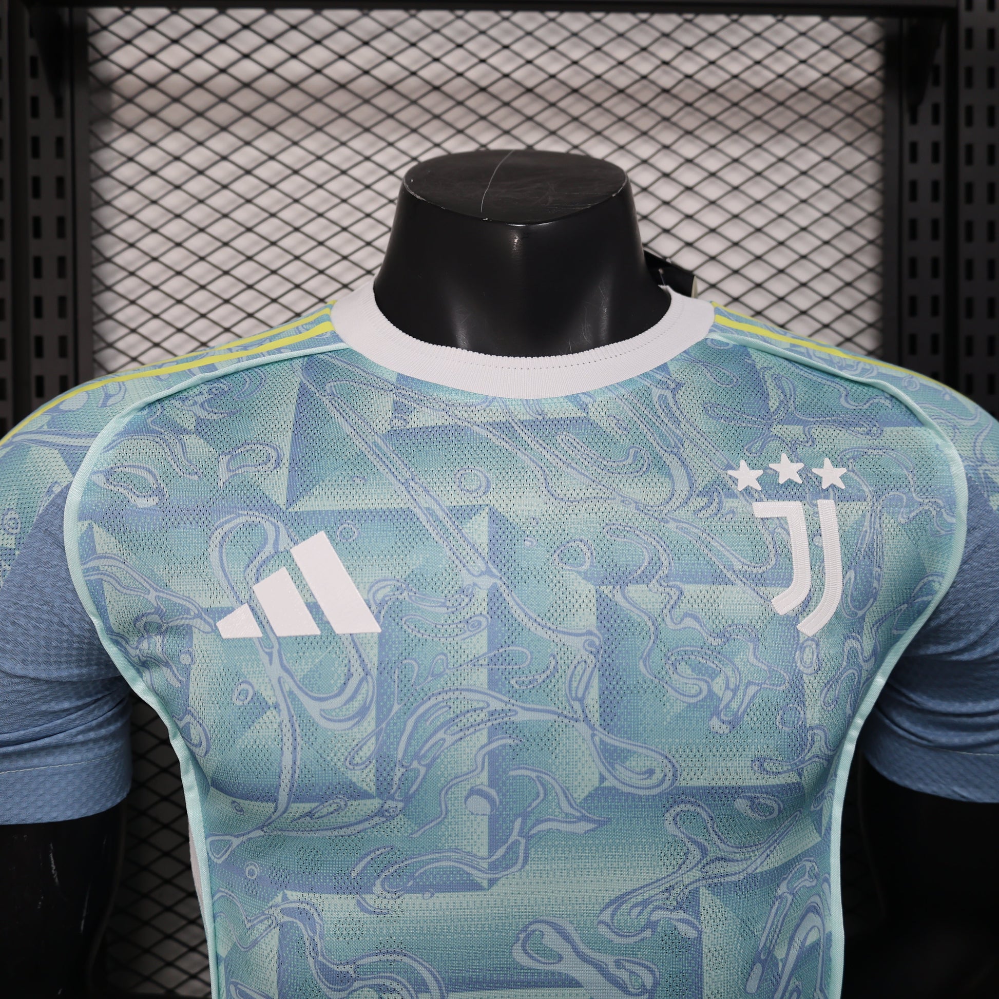 Camiseta Visitante Juventus Versión Jugador 25/26