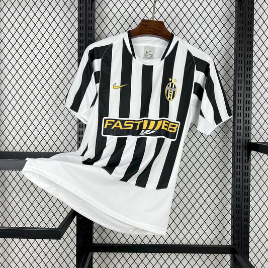 Camiseta Retro Juventus 02/03