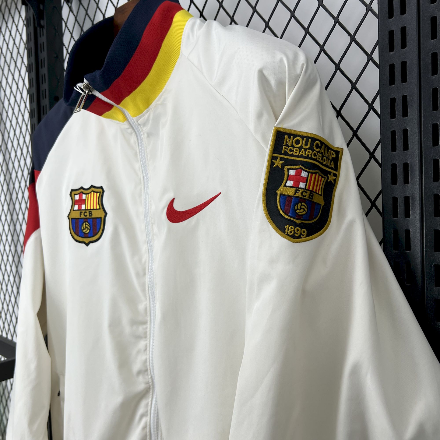Campera FC Barcelona Rompeviento Windbreaker