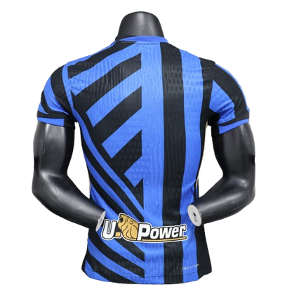 Camiseta Inter de Milan local 2024/2025 vista sobre fondo blanco