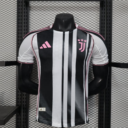 Camiseta Local Juventus Versión Jugador 25/26