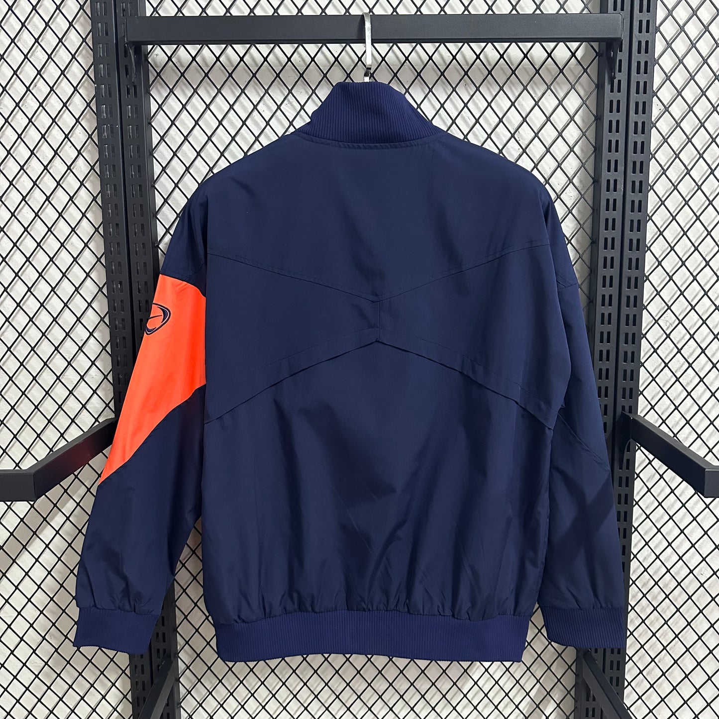 Campera Retro Barcelona T90
