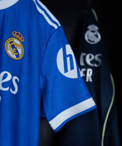 Camiseta Real Madrid Tercera - 2025/26 - Manga Larga