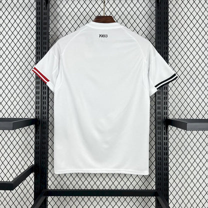Camiseta Local Besiktas 25/26