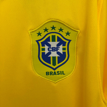 Camiseta Brasil local Retro 2006