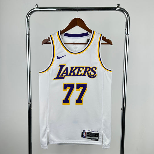 Los Angeles Lakers Visitante 24/25