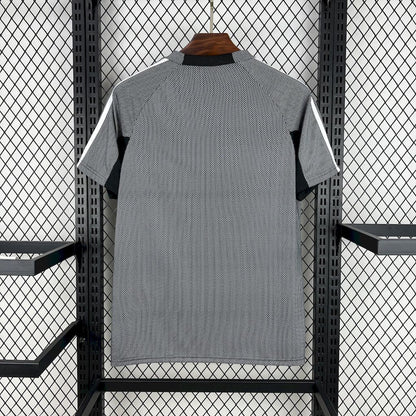 Camiseta Retro Real Madrid Portero 02/03