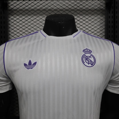 Camiseta Real Madrid Edición Especial Versión Jugador 25/26