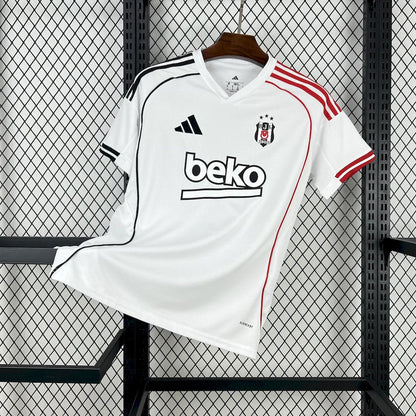 Camiseta Local Besiktas 25/26