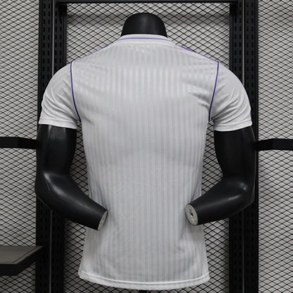 Camiseta Real Madrid Edición Especial Versión Jugador 25/26