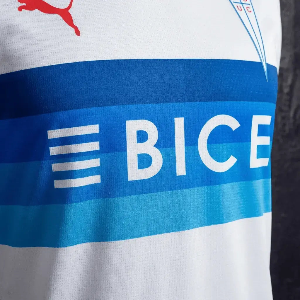 Camiseta Universidad Católica Local 2026-27 Versión Aficionado | Encargo en internet