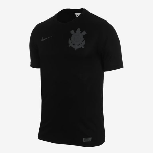 Camiseta Corinthians alternativa 2023/2024 vista sobre fondo blanco
