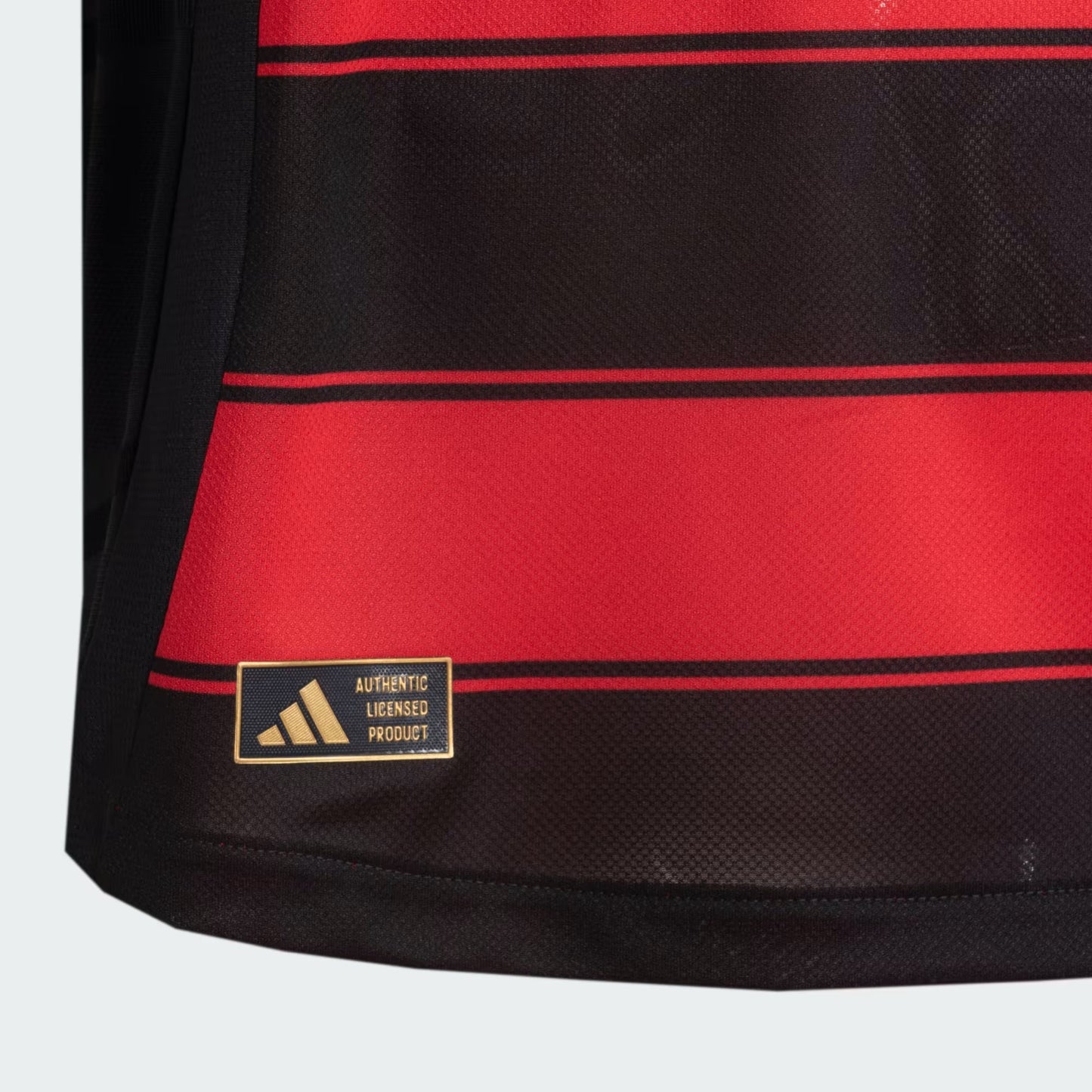Camiseta Local Flamengo 2025/26 LÉO PEREIRA N° 4