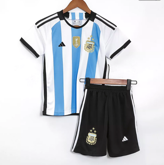 Camiseta + short Argentina local niño 2022/2023