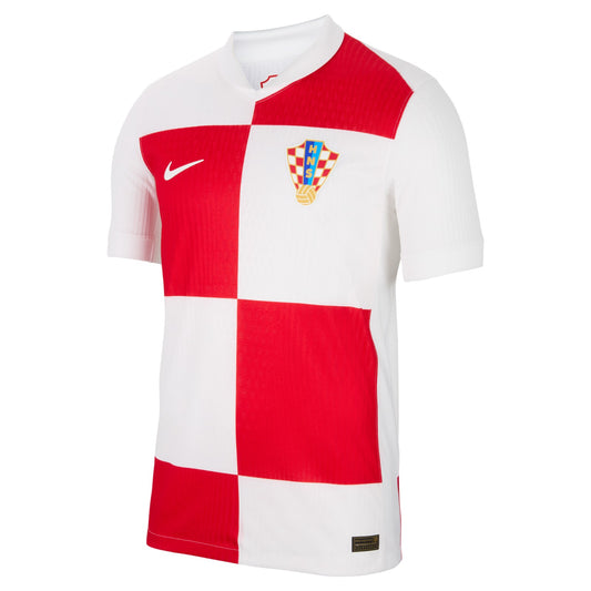 Camiseta Croacia local - Eurocopa 2024 vista sobre fondo blanco