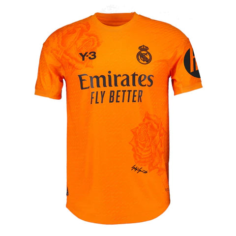 Camiseta Real Madrid Y-3 Arquero 2023/2024 vista sobre fondo blanco