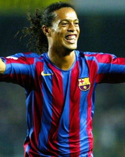 Camiseta Retro RONALDINHO 2005-06 Barcelona