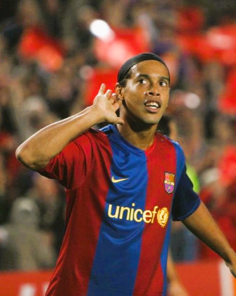 Camiseta Retro RONALDINHO 2006-07 Barcelona
