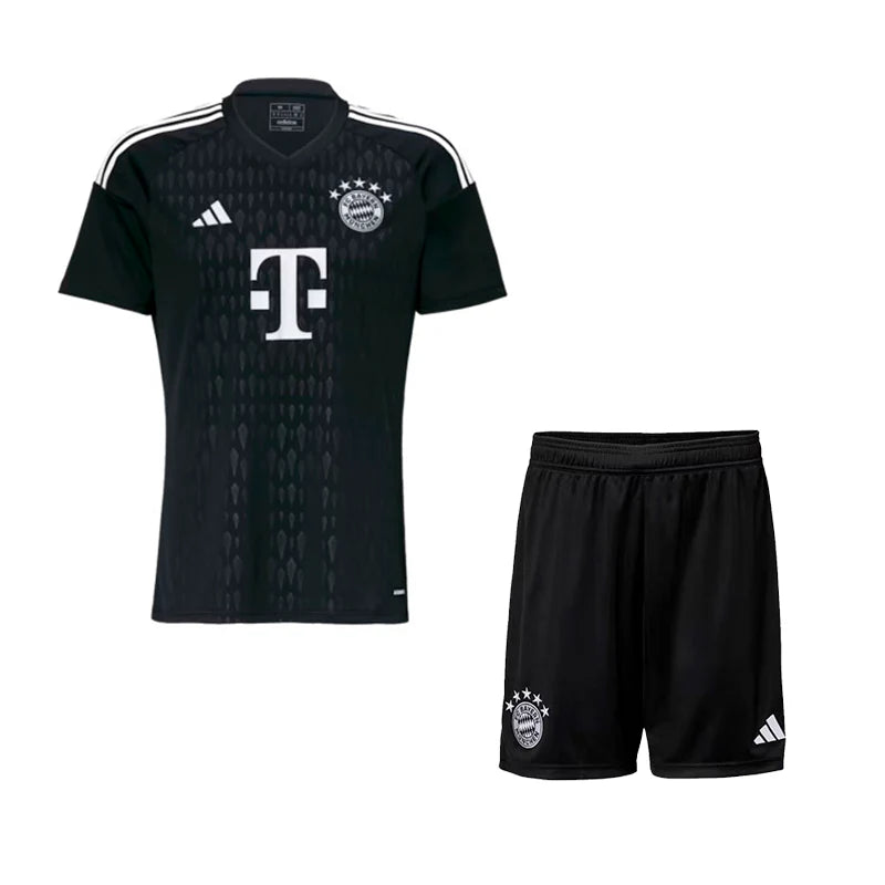 Camiseta + short Bayern Munich Arquero 2023/2024 - NIÑOS vista sobre fondo blanco