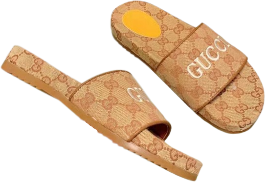 Slippers Gucci - Clásicas ⚡ TL STORE vista sobre fondo blanco