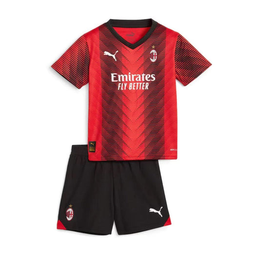 Camiseta + short AC Milan local niño 2023/2024 ⚡ vista sobre fondo blanco