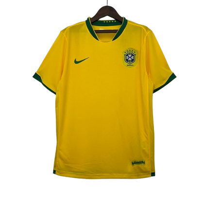 Camiseta Brasil local Retro 2006