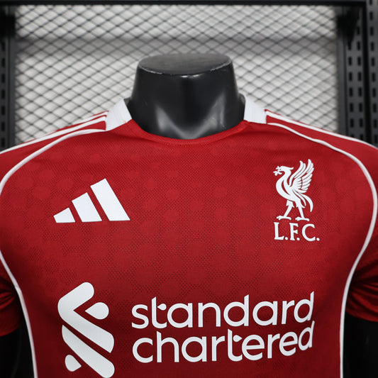 Camiseta Local Liverpool Versión Jugador 25/26