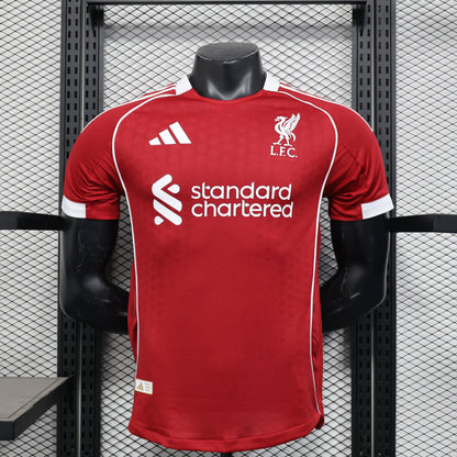 Camiseta Local Liverpool Versión Jugador 25/26