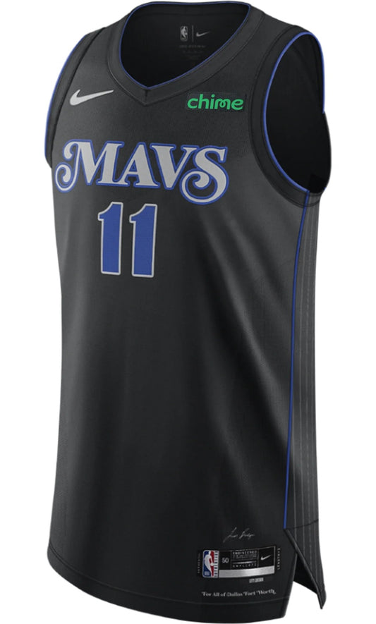 Camiseta Dallas Mavericks - Ed. City 2023/2024 vista sobre fondo blanco