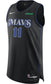 Camiseta Dallas Mavericks - Ed. City 2023/2024 vista sobre fondo blanco