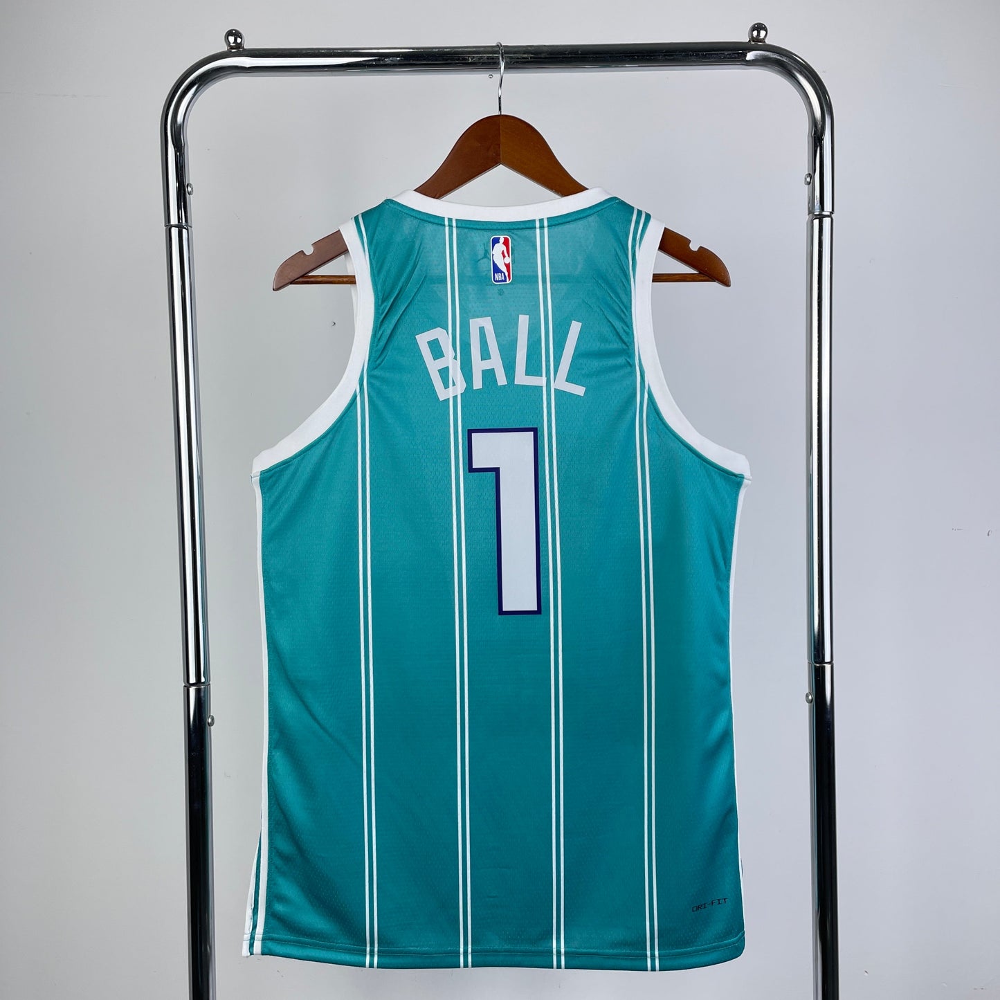 Charlotte Hornets Visitante 24/25